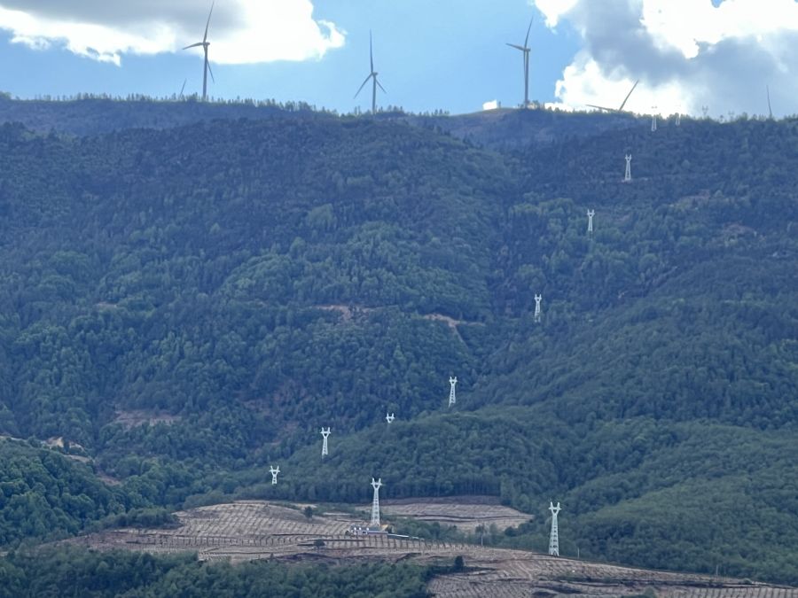 3.2西香高速電力工程順利完成架線前轉序驗收.jpg