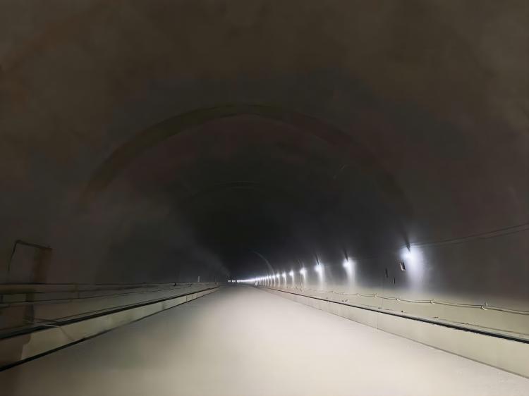 隧道電纜溝、二襯圖(1).jpg